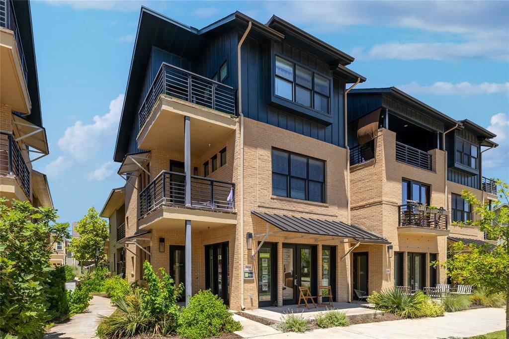 2104 Robert Browning ST #B, Austin, TX 78723