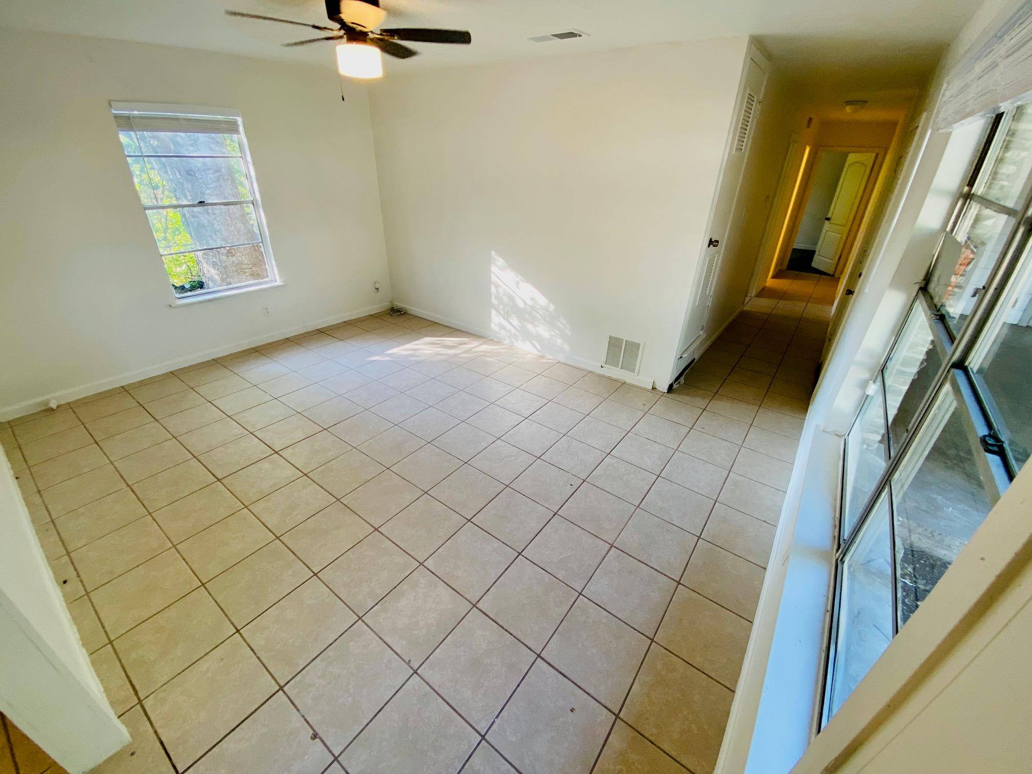 603 E Oltorf ST #A, Austin, TX 78704