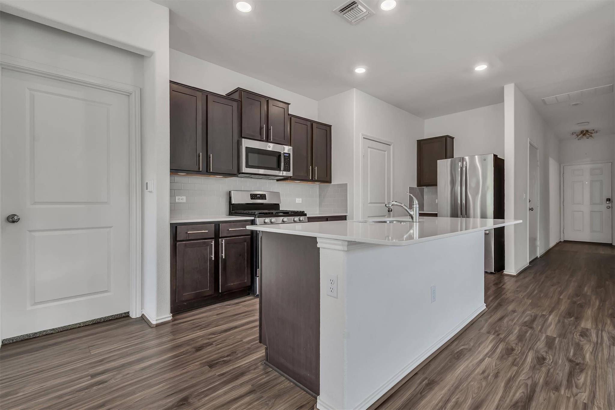 4016 Fort Collins WAY, Austin, TX 78744