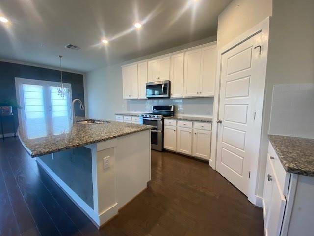 7409 Merrick LN #40, Austin, TX 78745