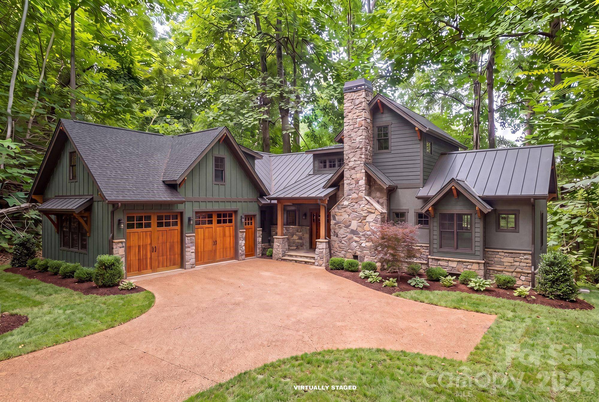 1915 Creston DR, Black Mountain, NC 28711