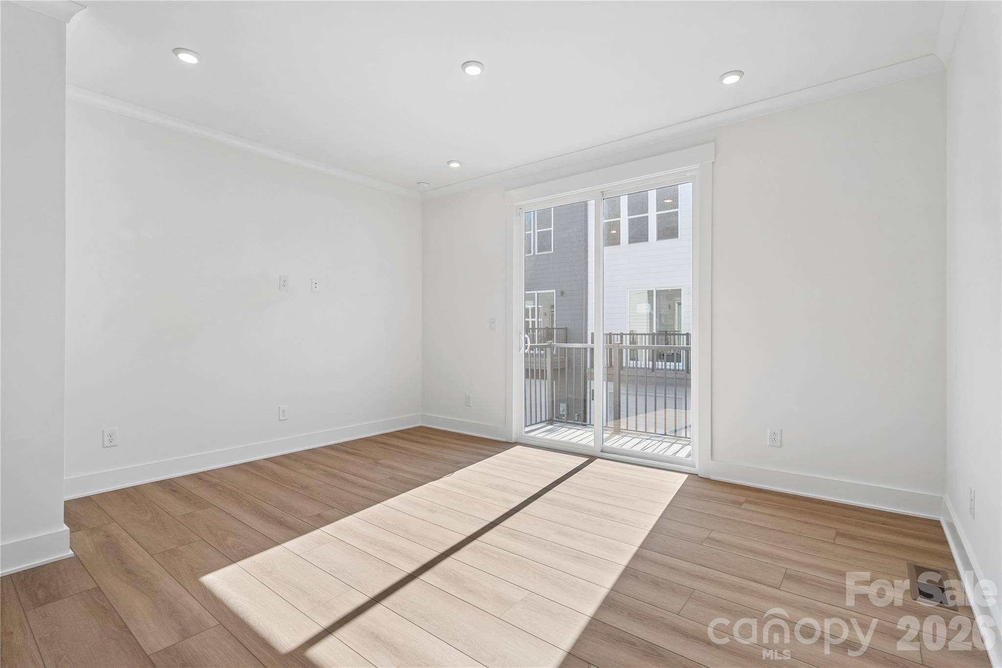 3704 S Tryon ST, Charlotte, NC 28217