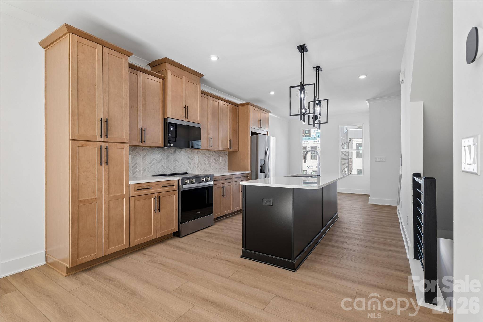 3704 S Tryon ST, Charlotte, NC 28217