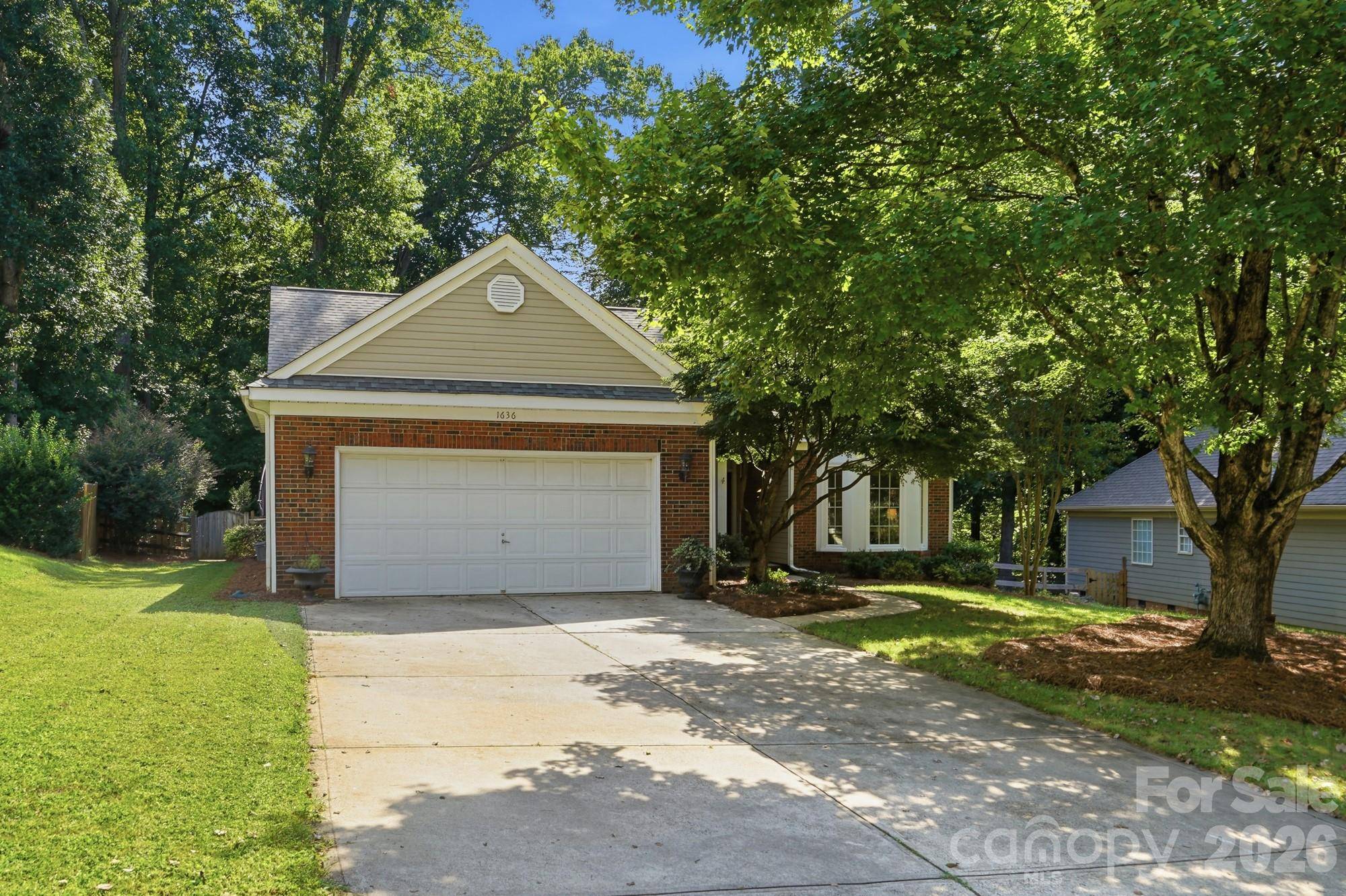 1636 Heather Glen RD, Kannapolis, NC 28081