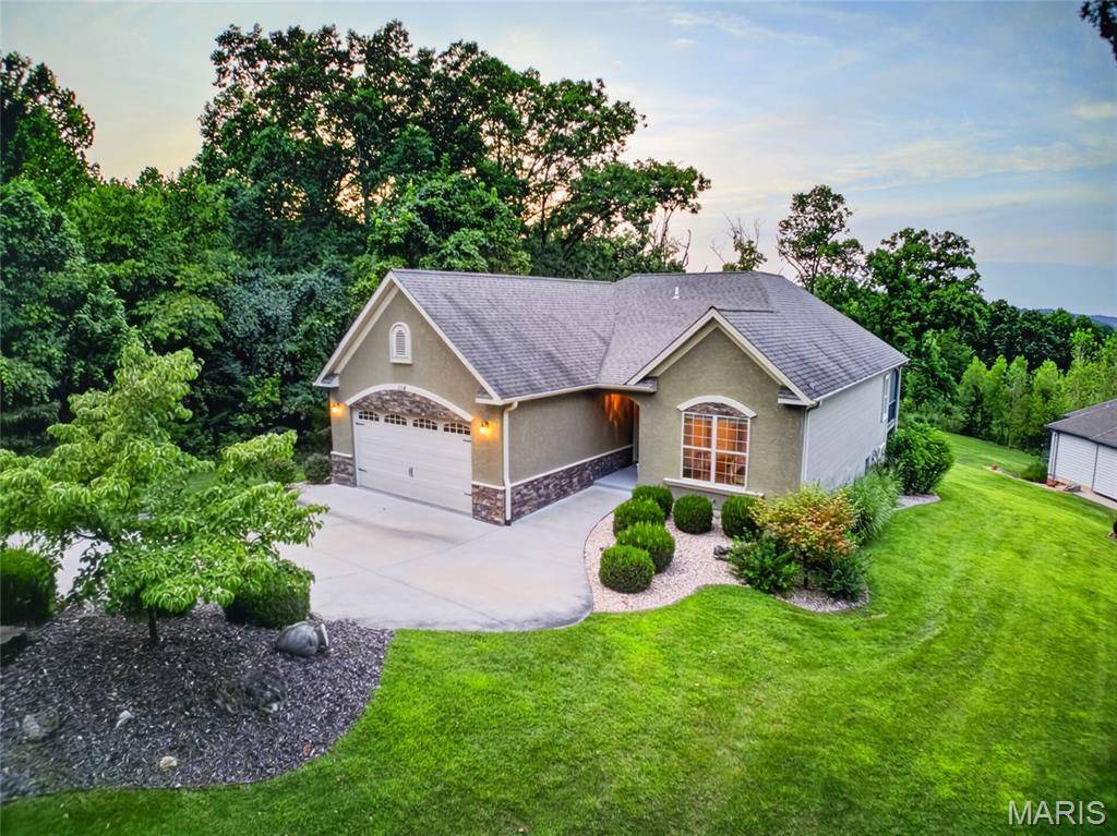 Address not disclosed, Camdenton, MO 65020