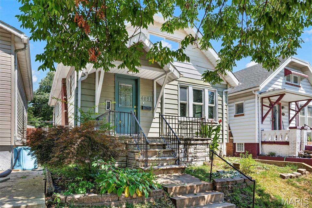 4081 Burgen AVE, St Louis, MO 63116
