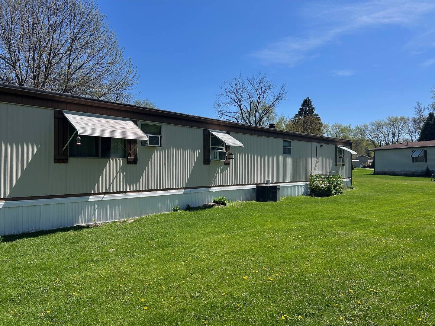 309 Lindenwood DR, Belvidere, IL 61008