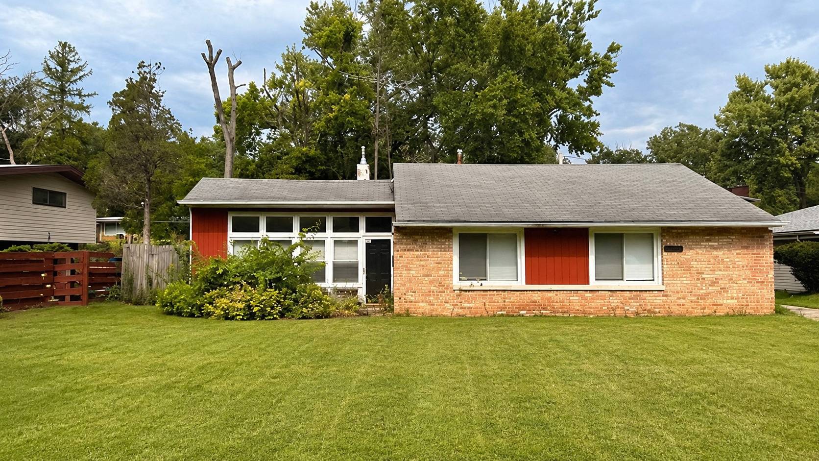 54 Monee RD, Park Forest, IL 60466
