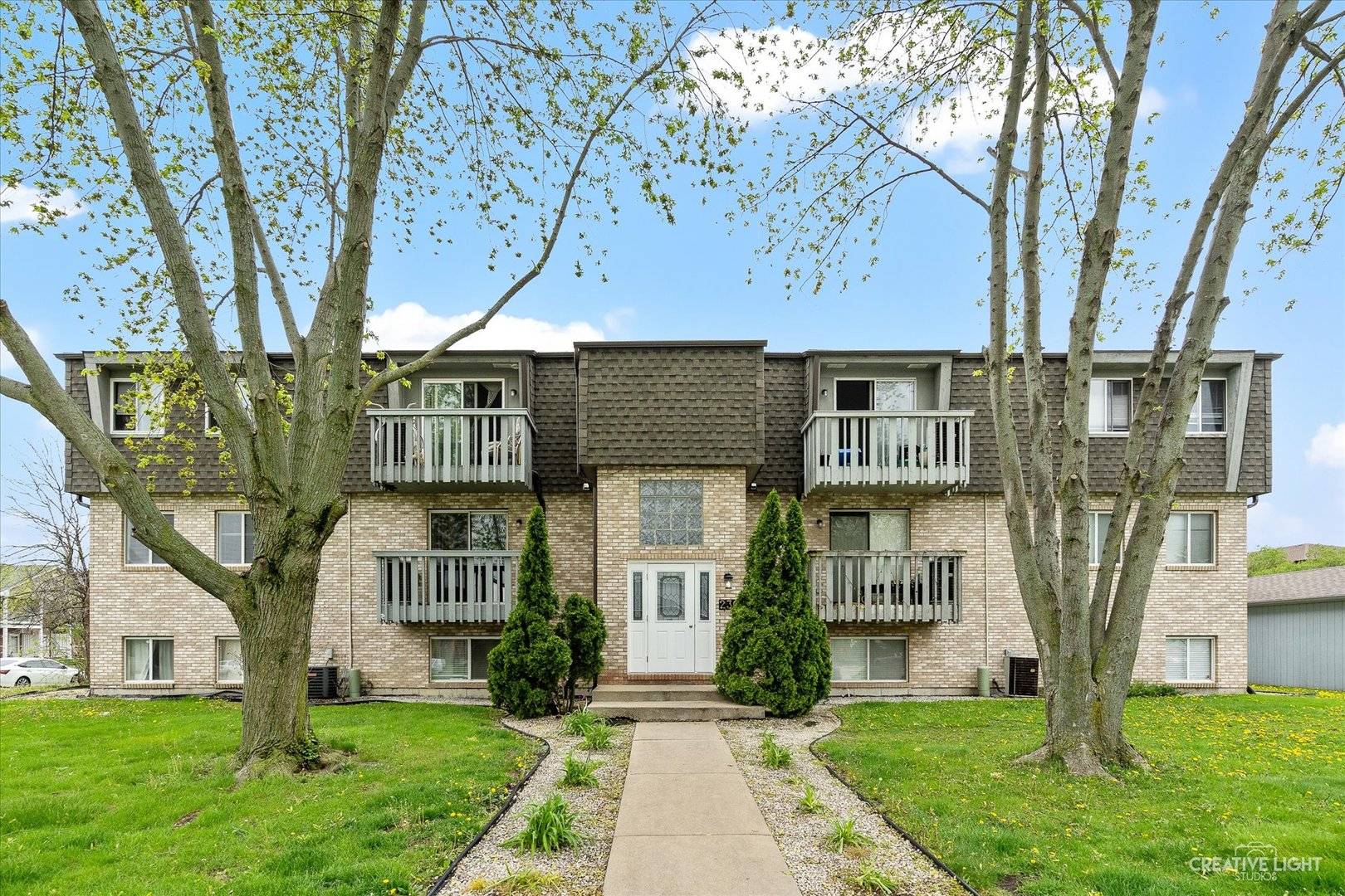 2301 Bicentennial AVE #5, Crest Hill, IL 60403