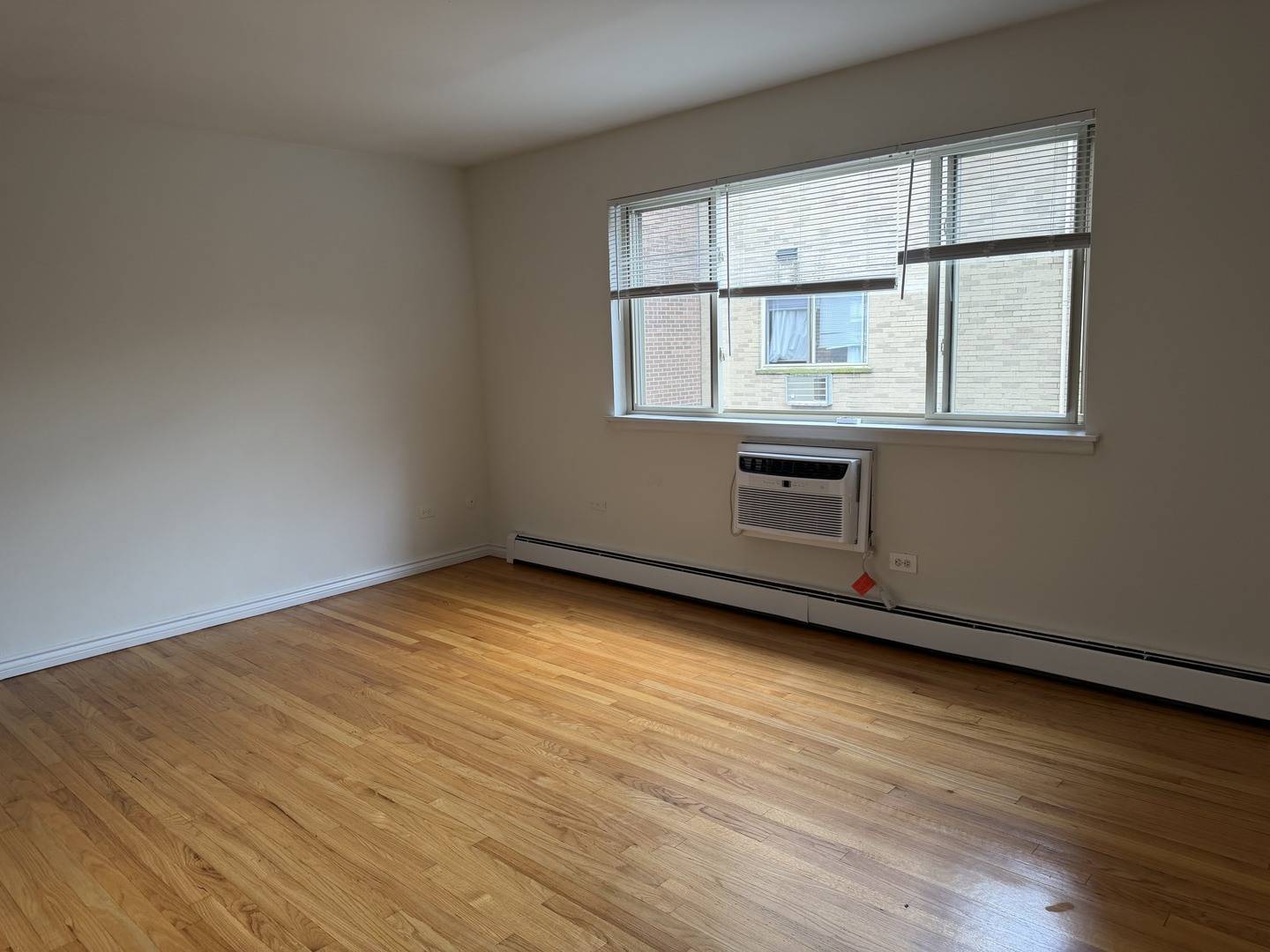 5730 N Sheridan RD #505, Chicago, IL 60660