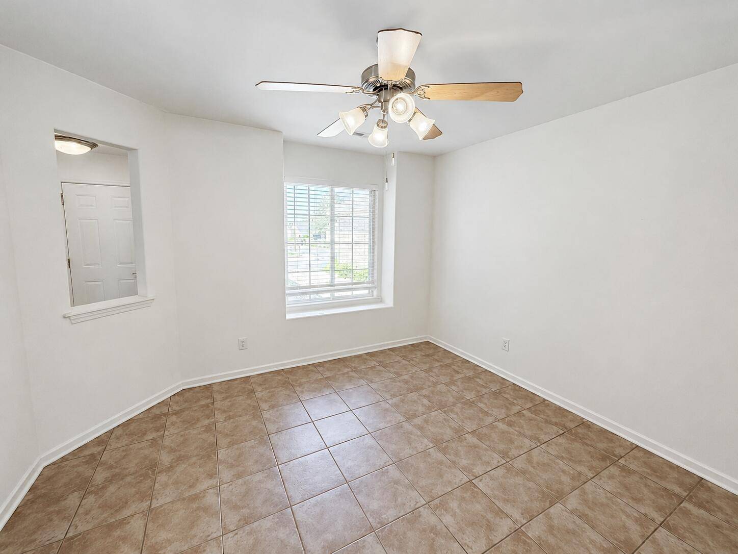 10653 Keystone Lane, Crown Point, IN 46307
