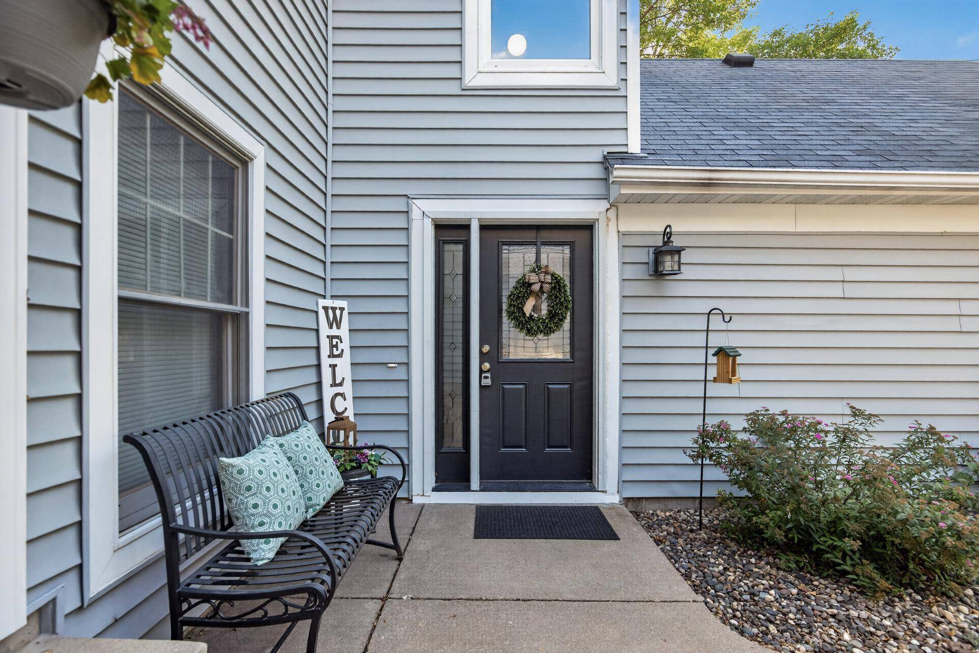 7246 Allen CT, Eden Prairie, MN 55346