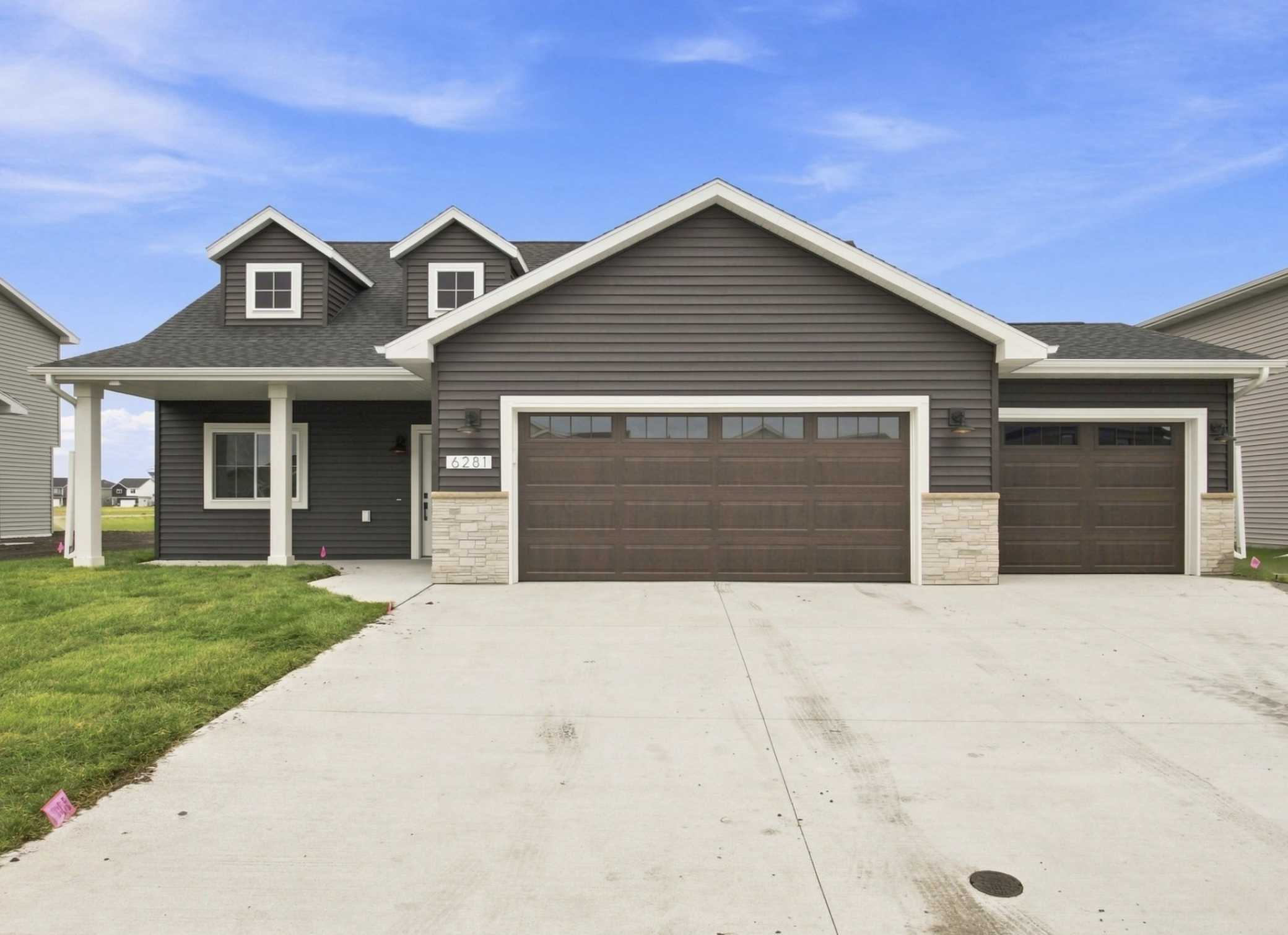6281 86th AVE S, Horace, ND 58047