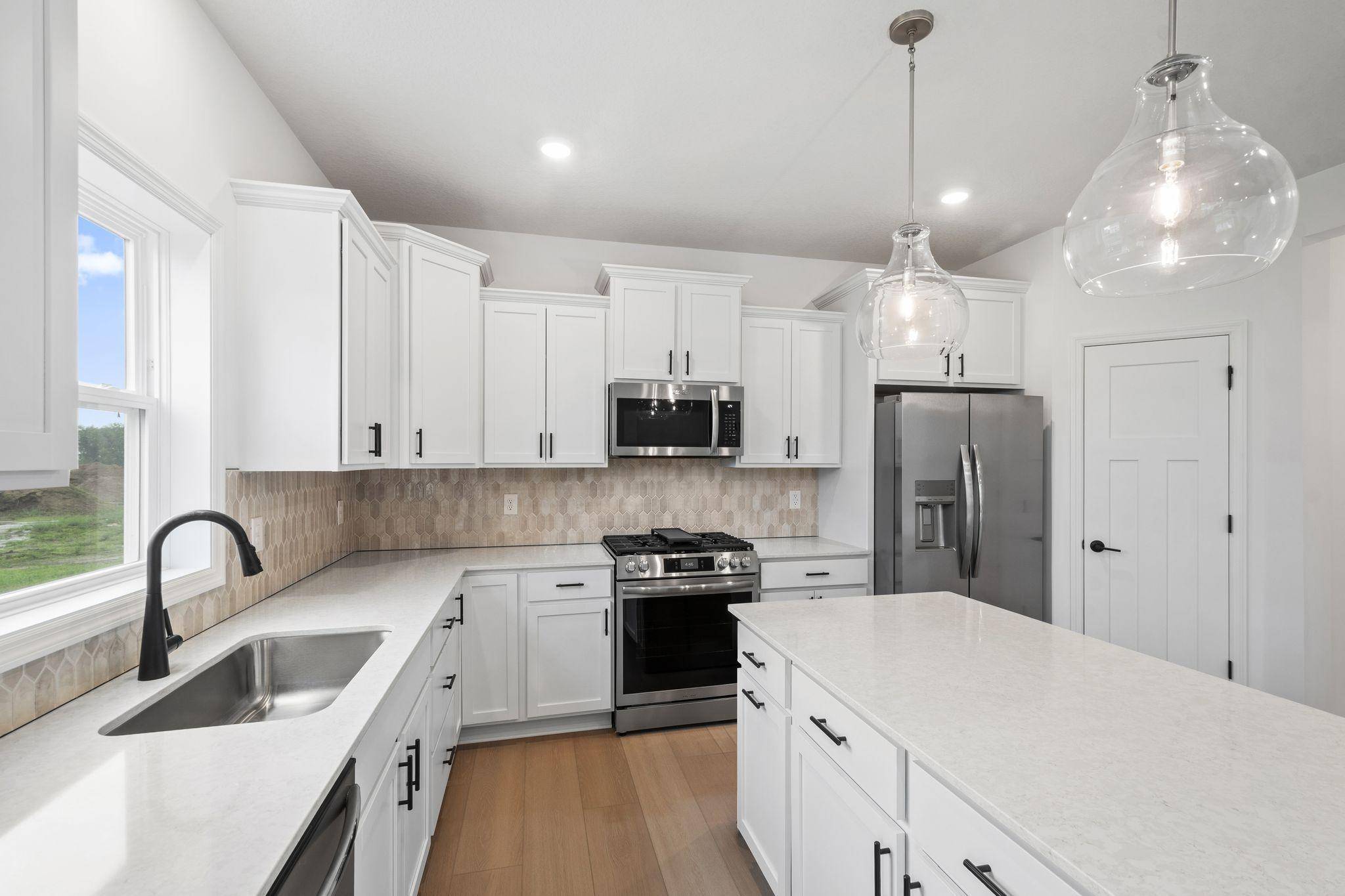 9686 Jasmine AVE NE, Hanover, MN 55341