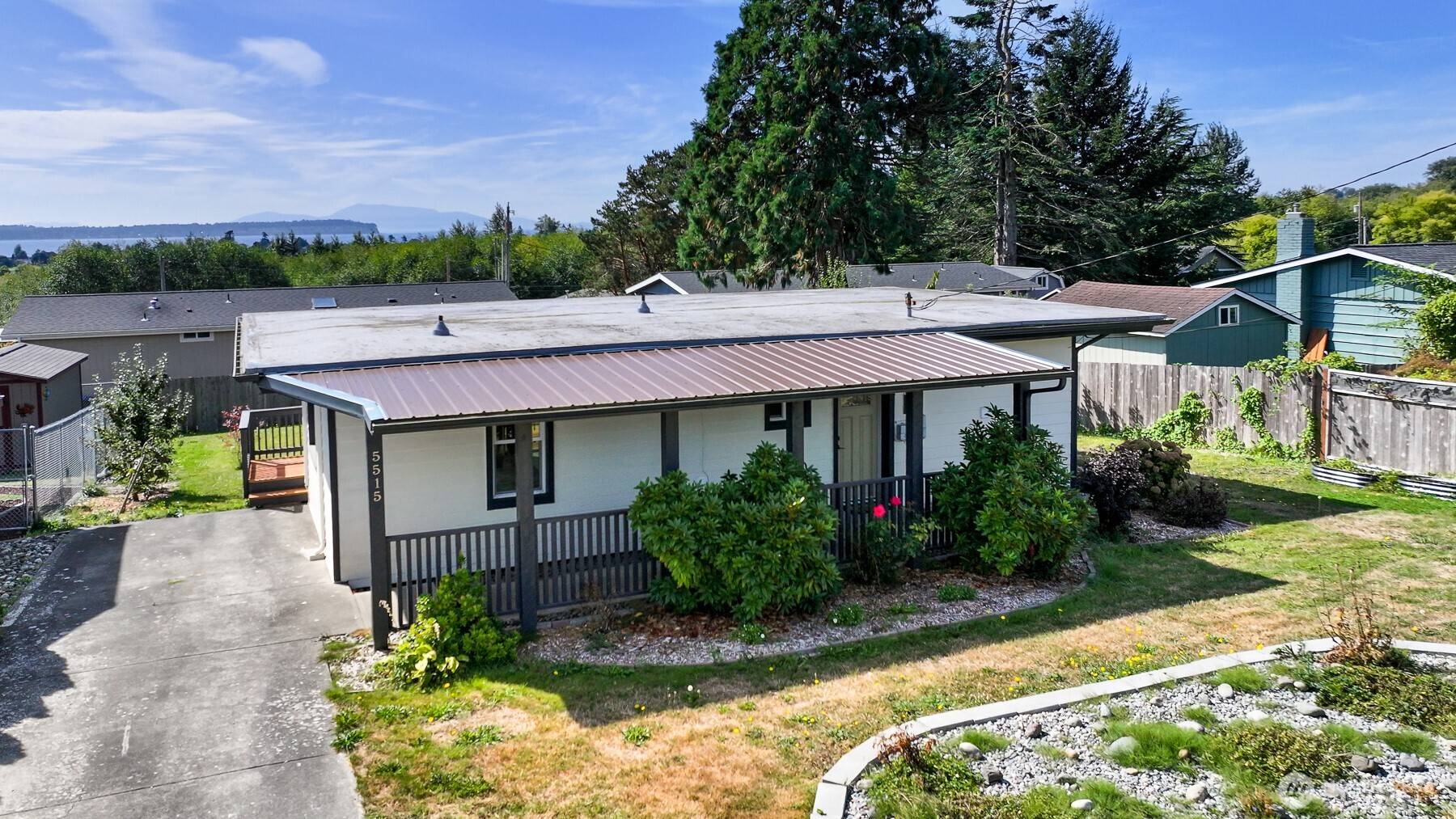 5515 Hillvue RD, Blaine, WA 98230