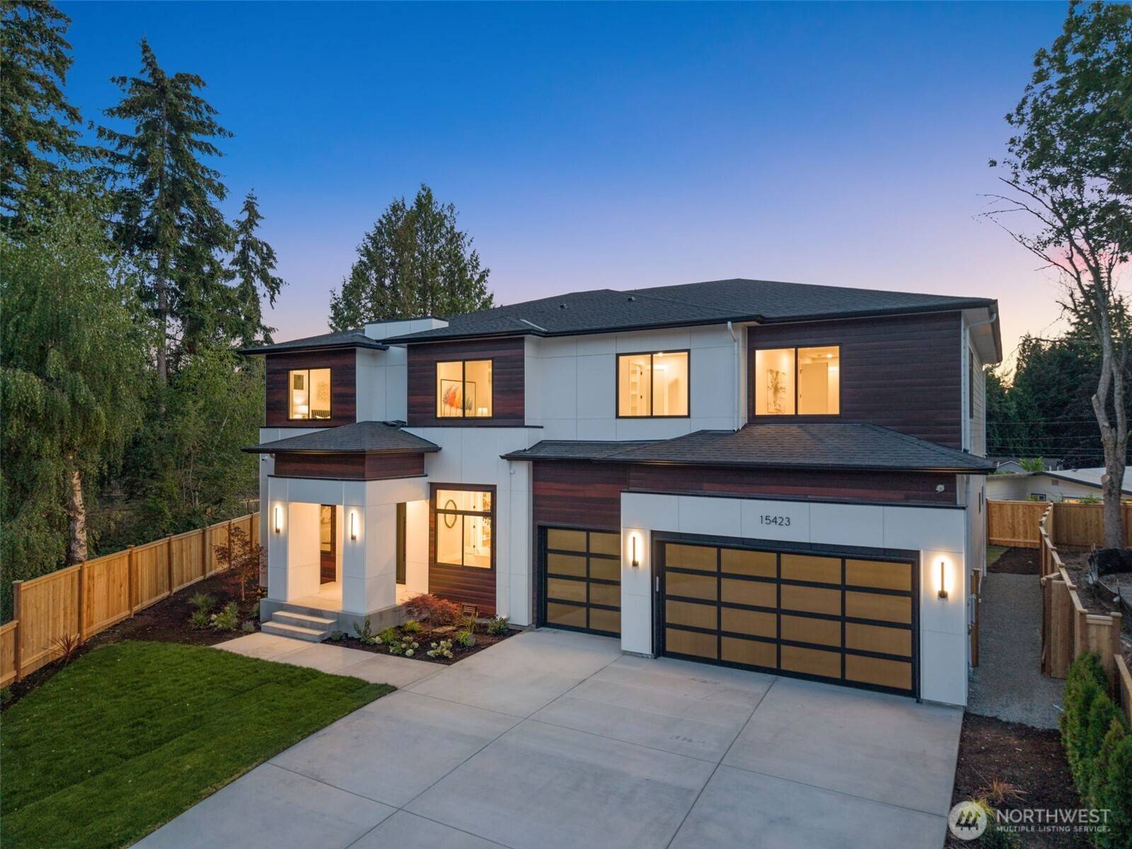 15423 SE 7th PL, Bellevue, WA 98007