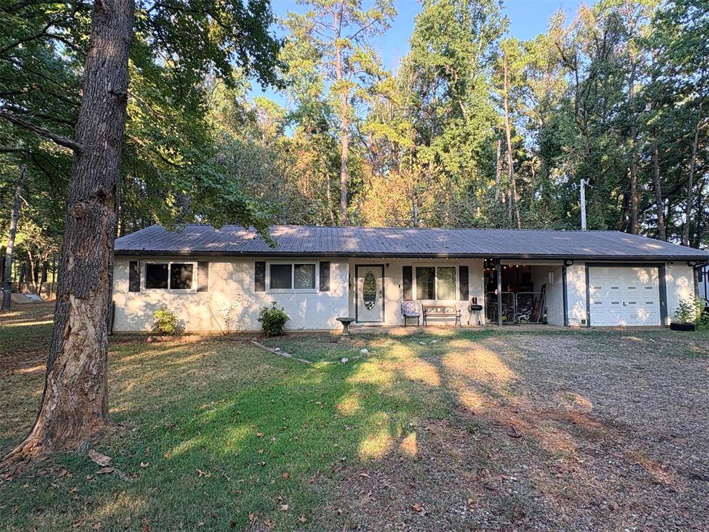 38 Rosewood RD, Broken Bow, OK 74728