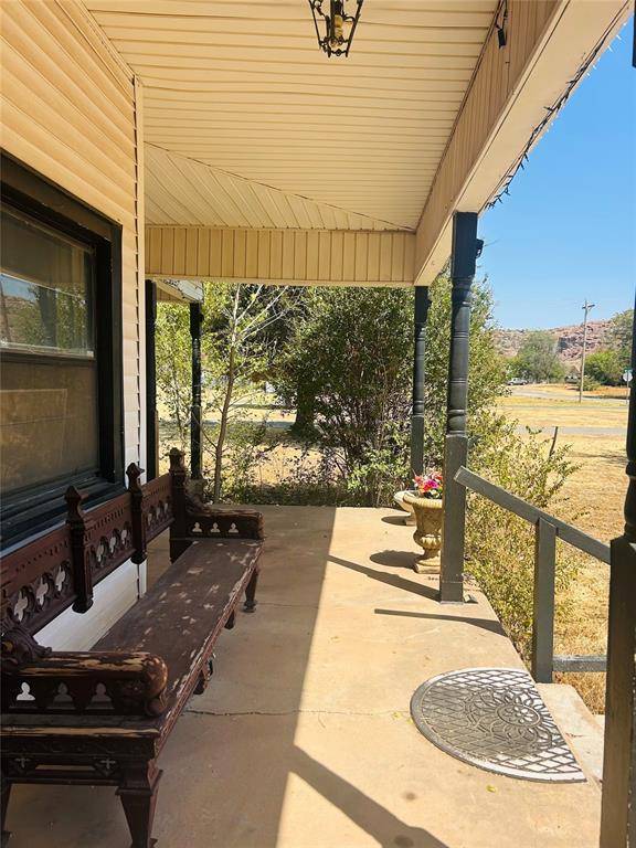 409 N Locust COR, Granite, OK 73547