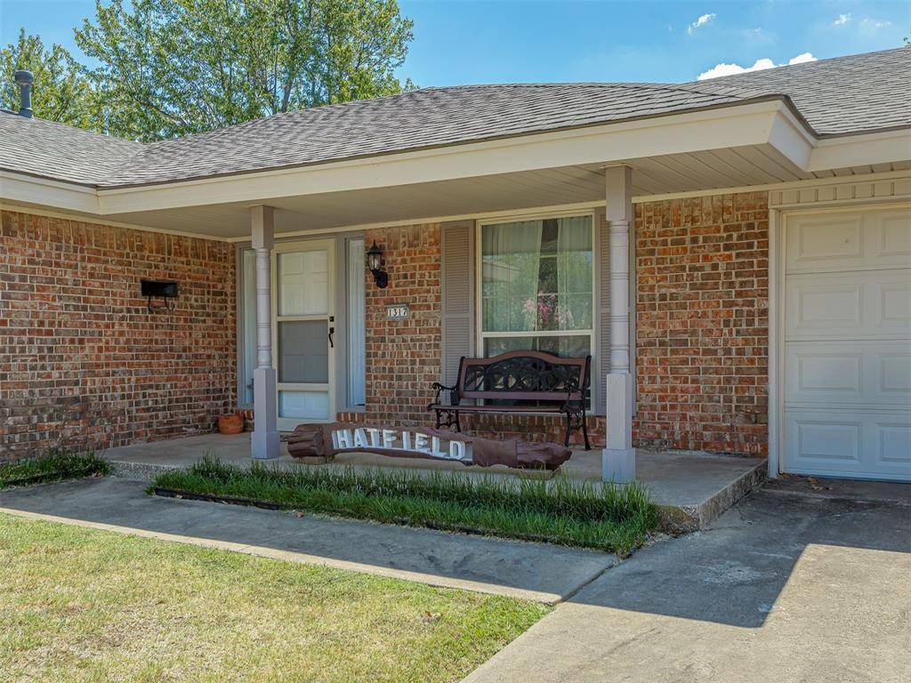 1317 California AVE, Chickasha, OK 73018