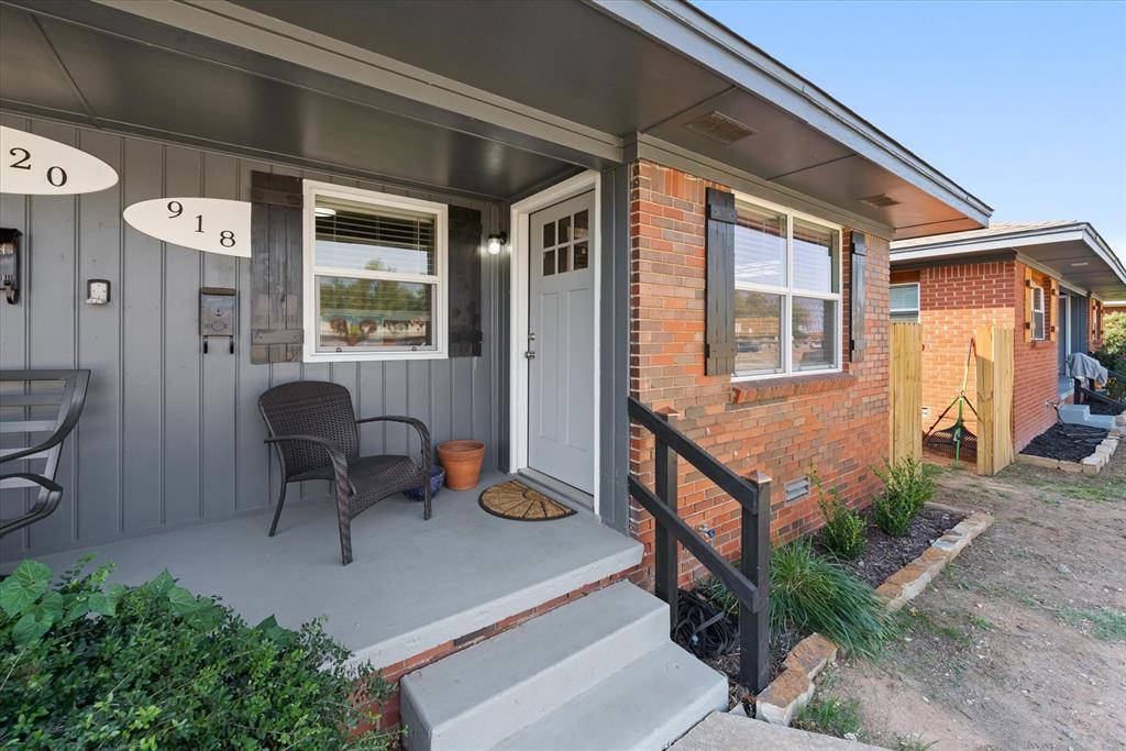 920 E Wayne ST, Edmond, OK 73034