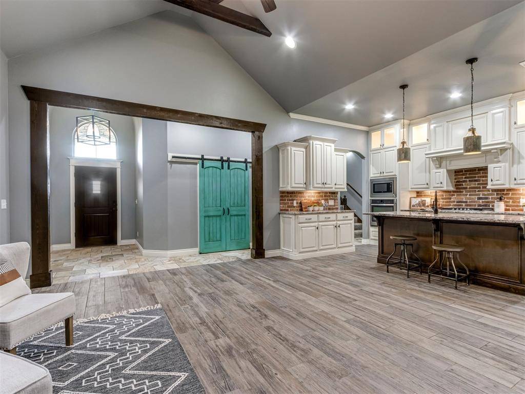 4613 Hambletonian LN, Mustang, OK 73064
