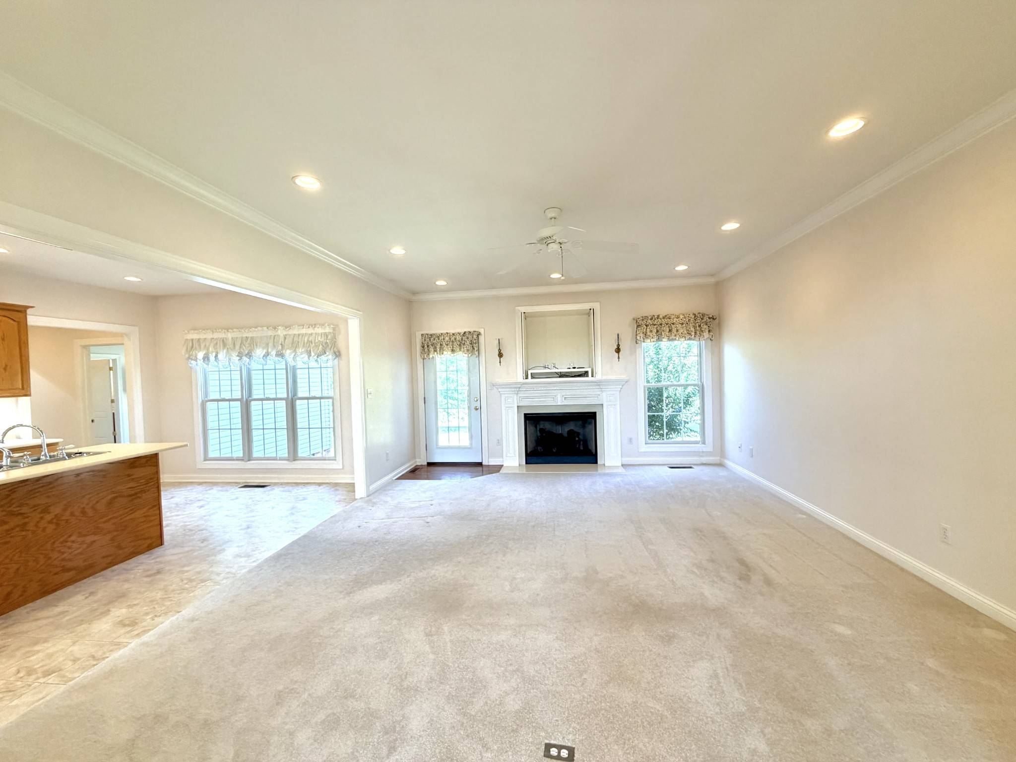 4893 Orten Dr, Hopkinsville, KY 42240