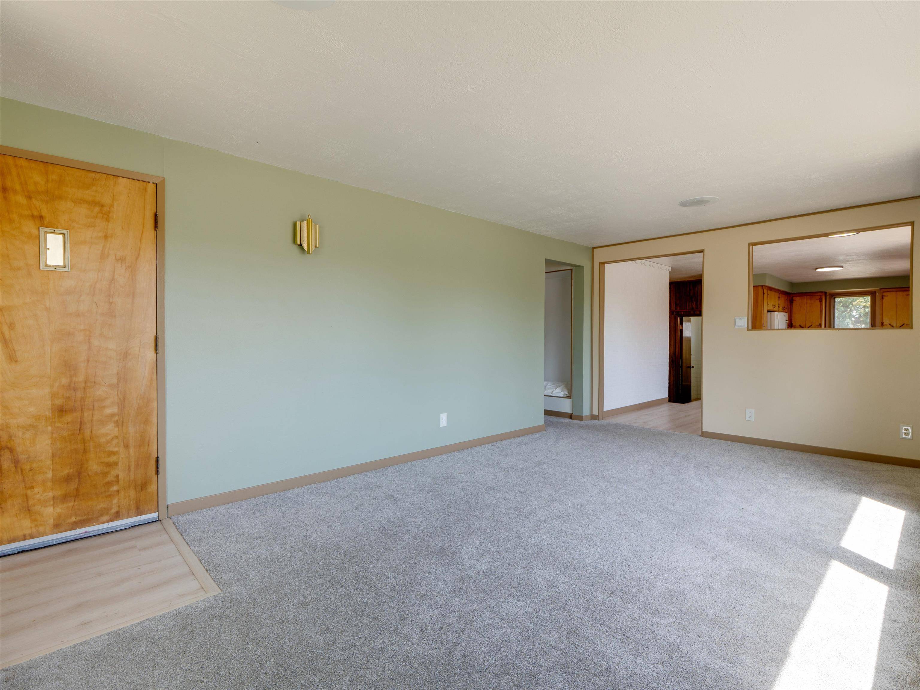 2604 W Crown Ave, Spokane, WA 99205