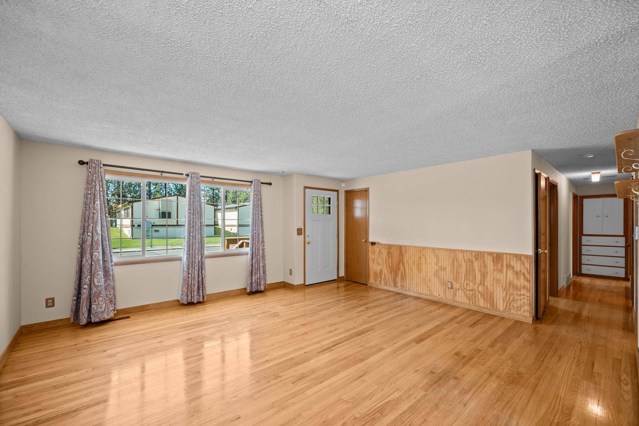 6628 N AUDUBON St, Spokane, WA 99208