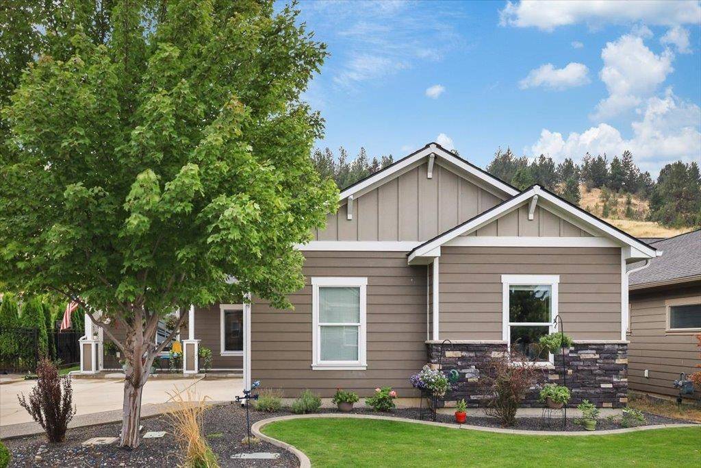 154 S Legacy Ridge Dr, Liberty Lake, WA 99019