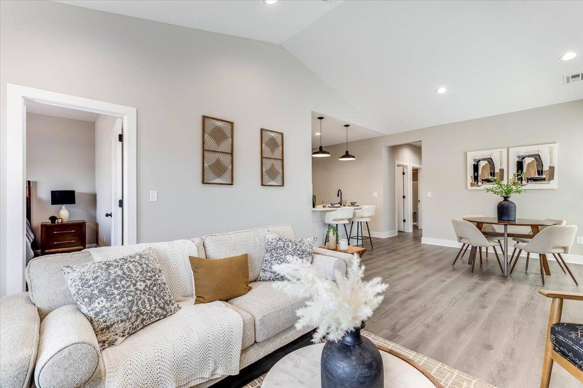 5157 N Sweetwater Road, Maize, KS 67101
