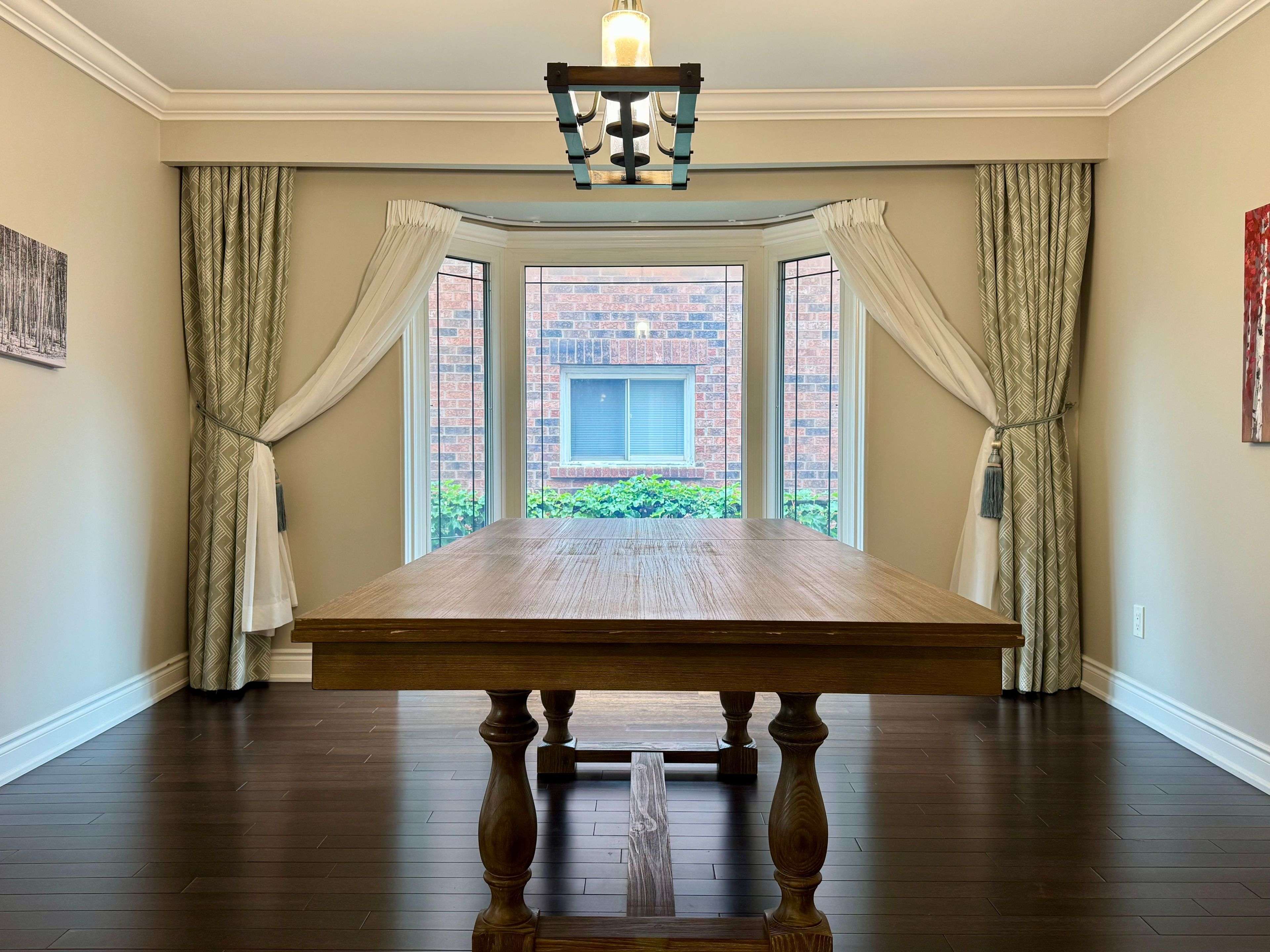 1230 Glenashton DR, Oakville, ON L6H 5L9