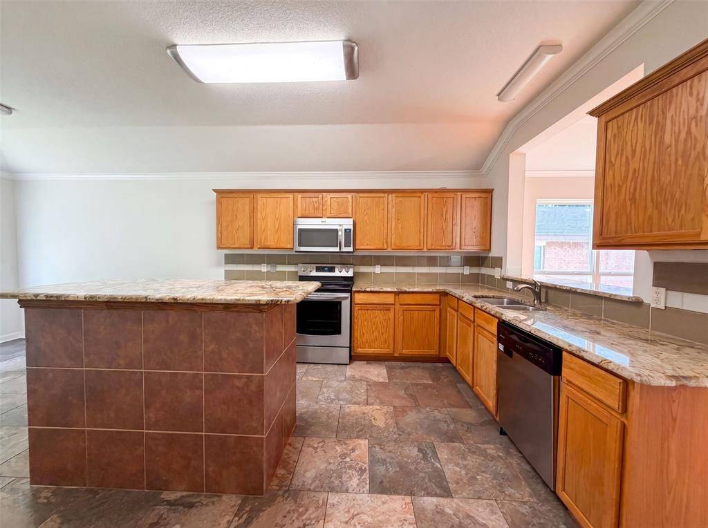 2324 Glenhaven Drive, Mckinney, TX 75071