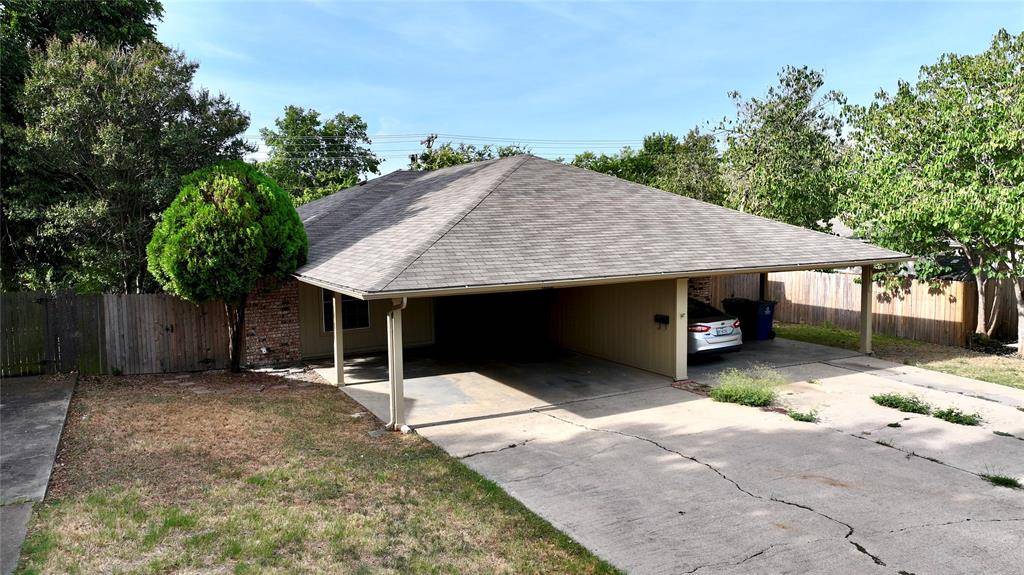 1505 Bellaire Drive, Grapevine, TX 76051