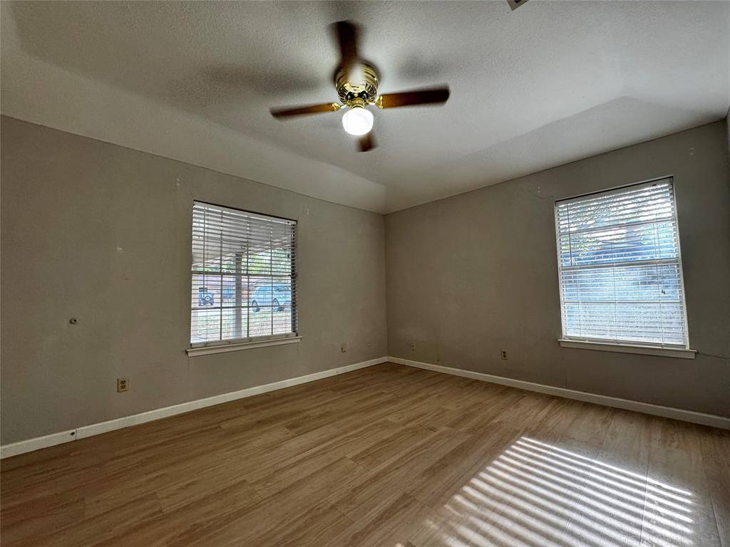 1505 Bellaire Drive, Grapevine, TX 76051
