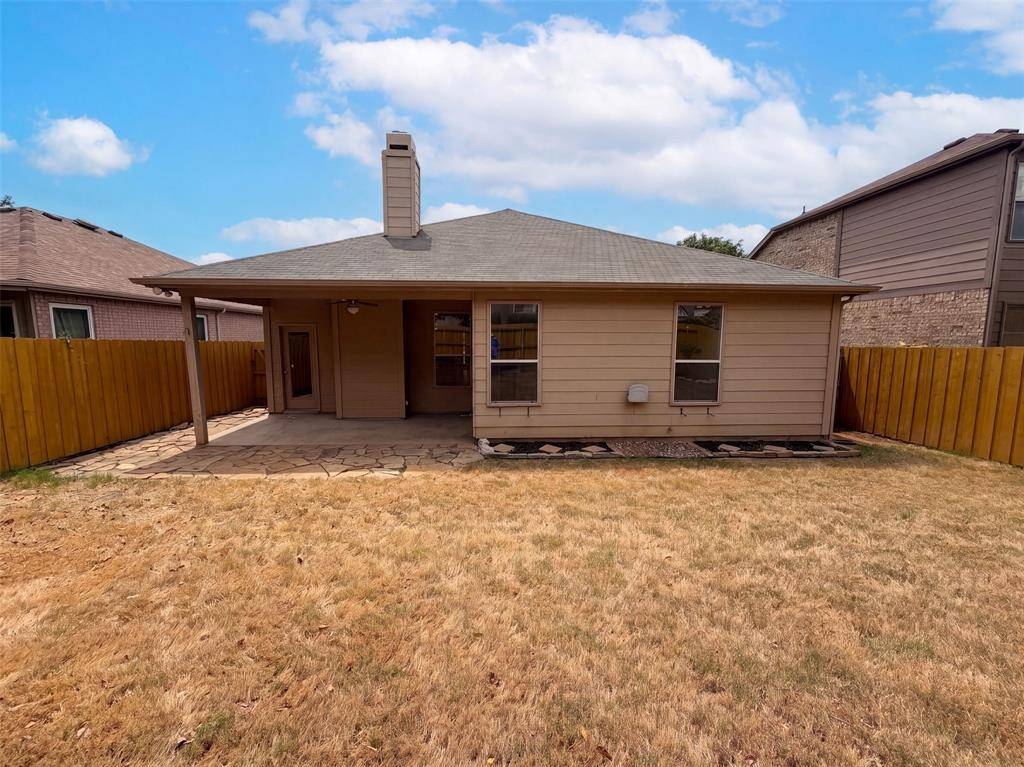 12609 Black Cherry Lane, Fort Worth, TX 76040