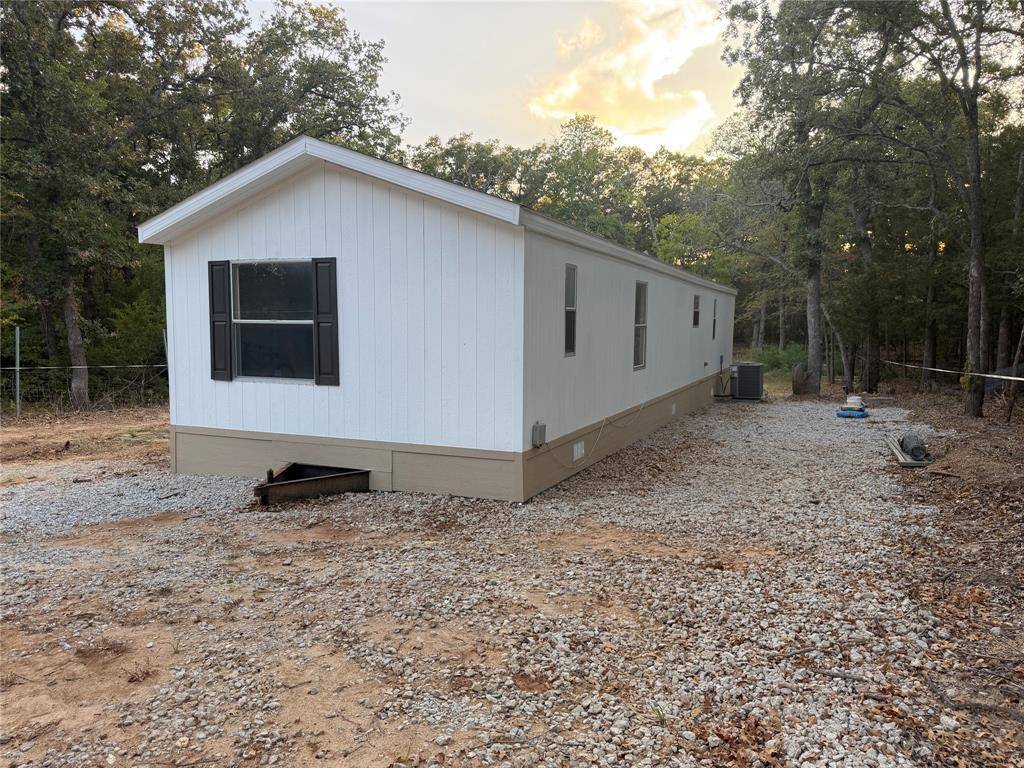 9374 Amy Drive, Hawk Cove, TX 75474
