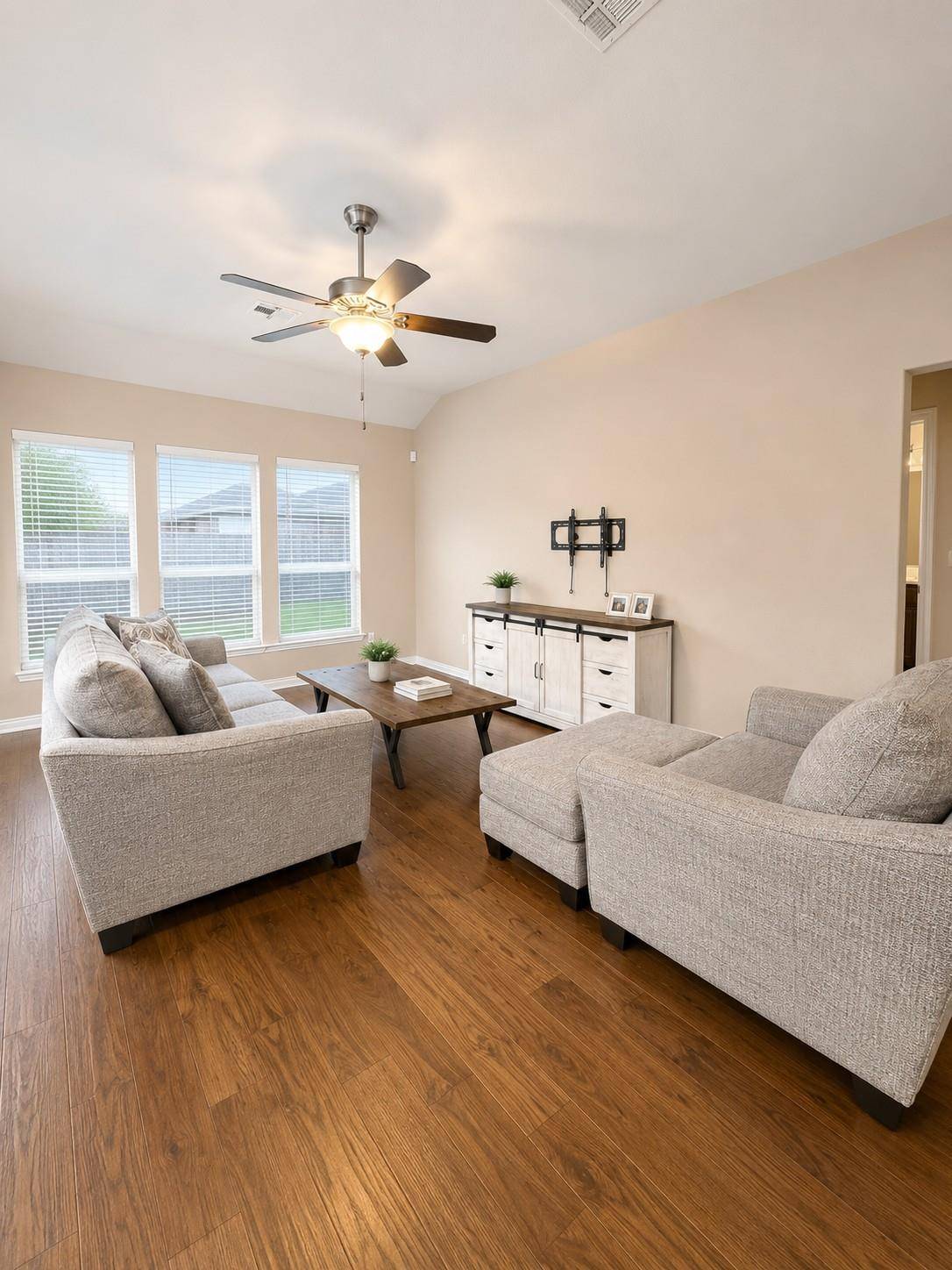 2224 Bonavista WAY, Leander, TX 78641