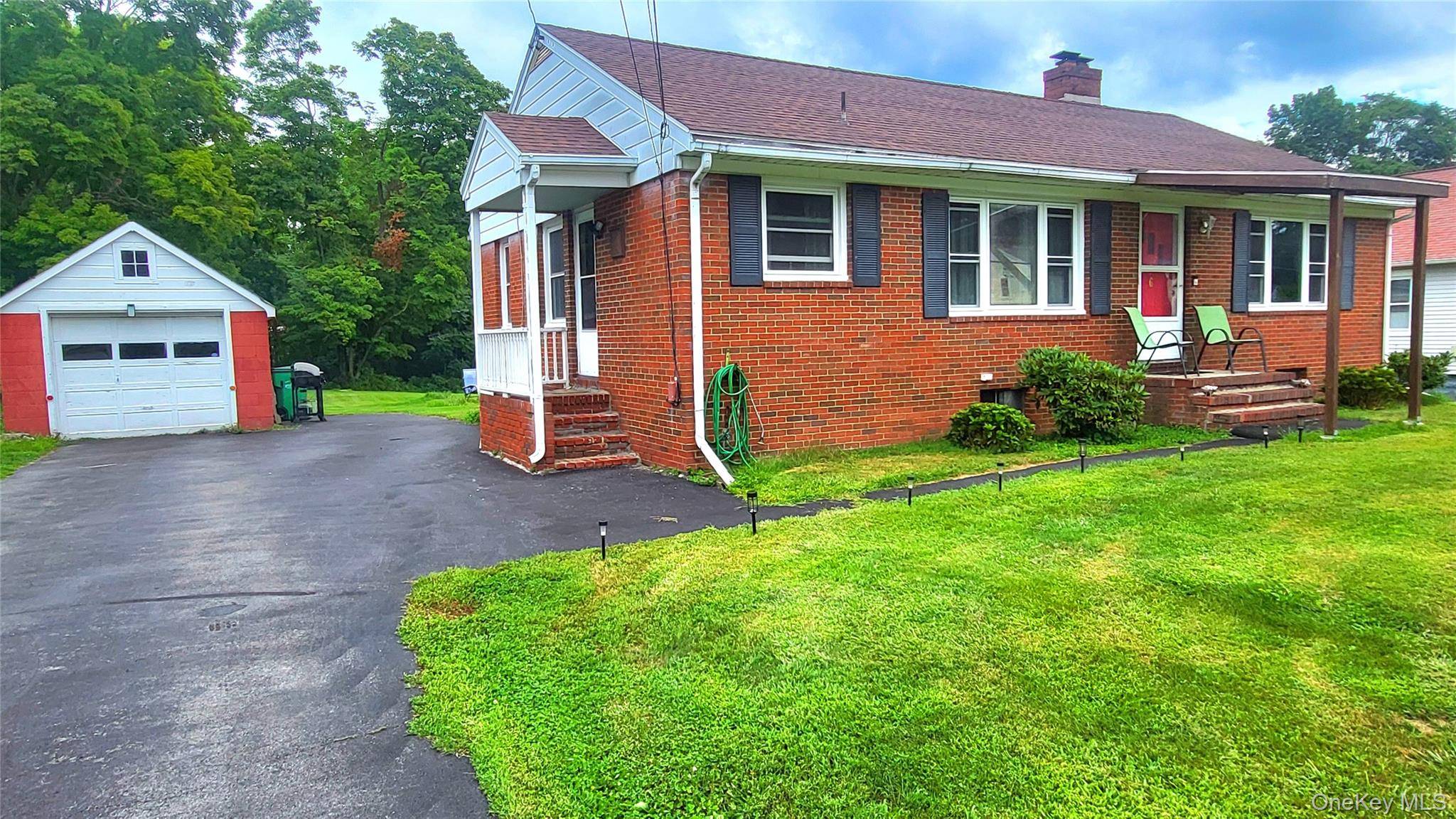 6 Bircher AVE, Poughkeepsie, NY 12601