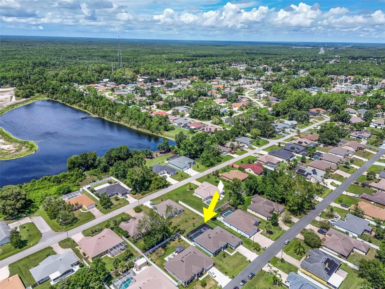 21 WOOD CLIFT LN, Palm Coast, FL 32164