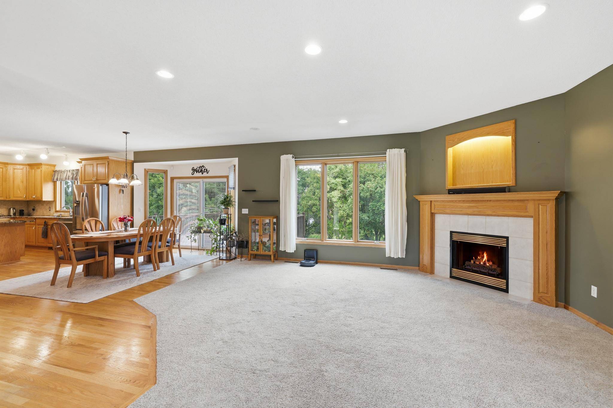 21386 Goldenrod CIR, Rogers, MN 55374