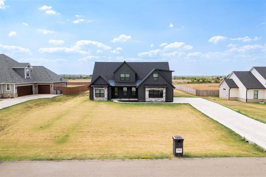 11588 Carefree Ln LN, Shawnee, OK 74804