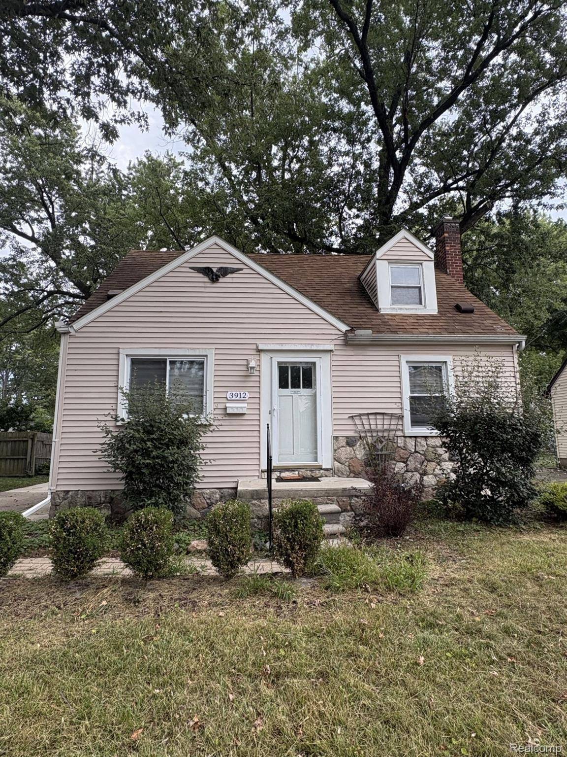3912 Thomas AVE, Berkley, MI 48072