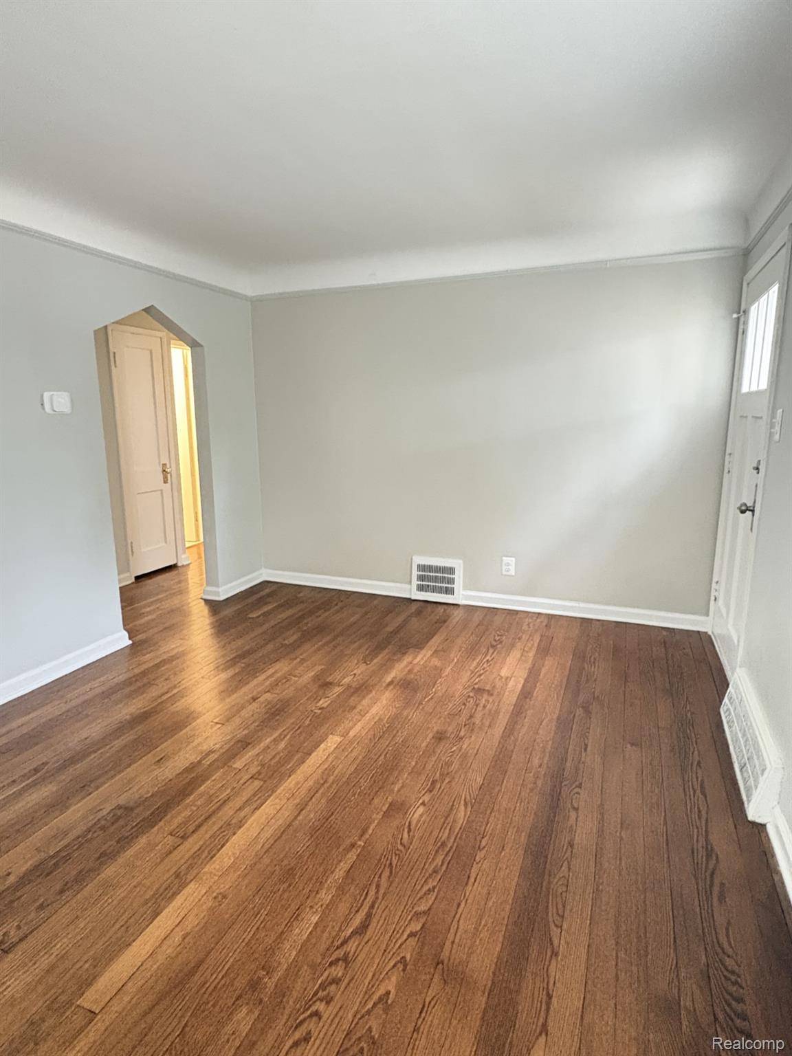 3912 Thomas AVE, Berkley, MI 48072