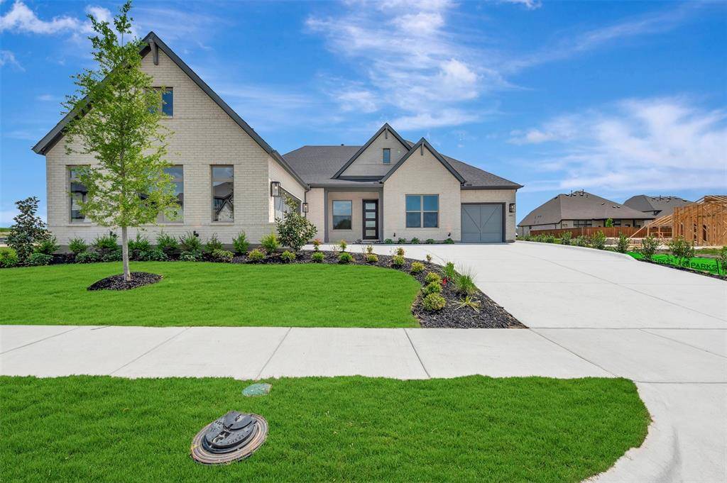 1951 Grand Avenue, Rockwall, TX 75087