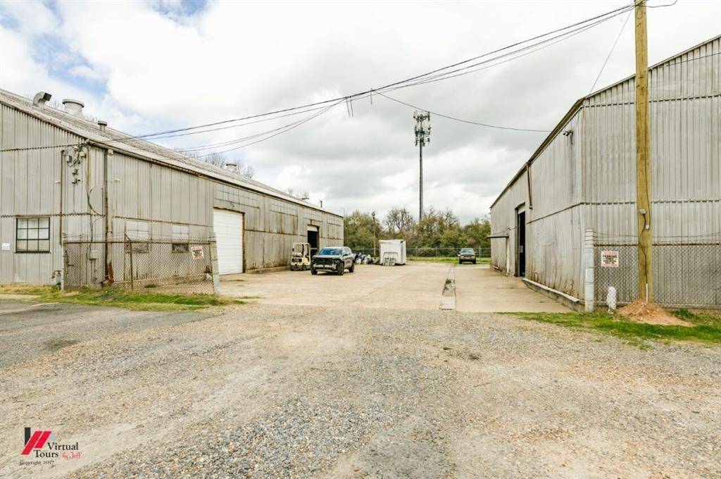 2117 California, Bossier City, LA 71111