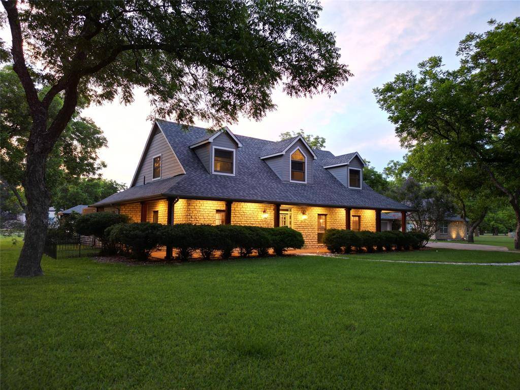 6405 Secretariat Court, Granbury, TX 76049