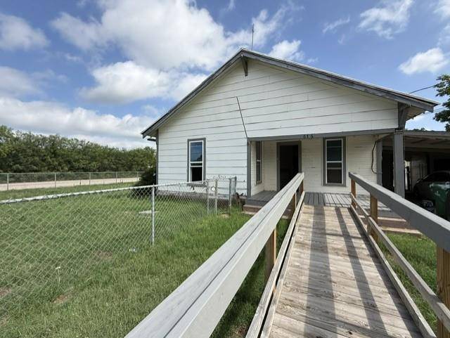 616 W 4th Street, Coleman, TX 76834