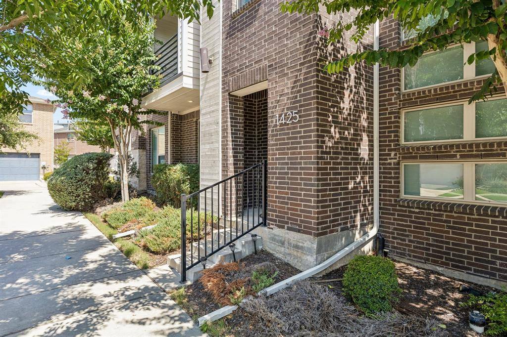 1425 Alberti Avenue, Plano, TX 75075