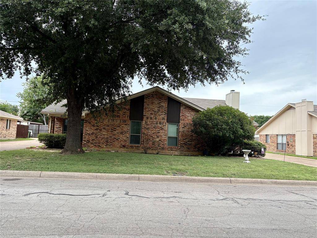 5720 Cancun Drive, North Richland Hills, TX 76180