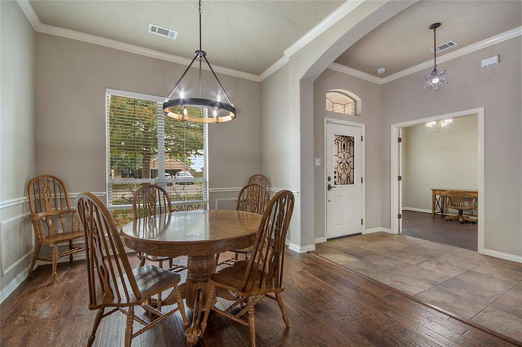 2505 Wichita Trail, Sanger, TX 76266